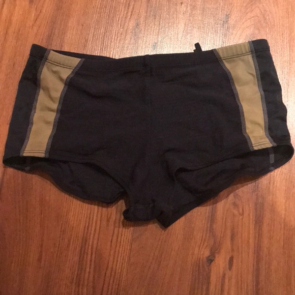 nike women's boy short swimsuit
